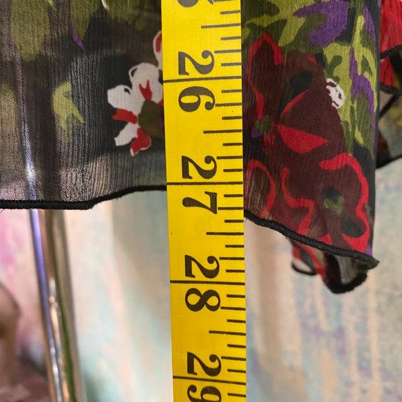 ๐Belissimo Beautiful Floral light transparent Top - Picture 6 of 14